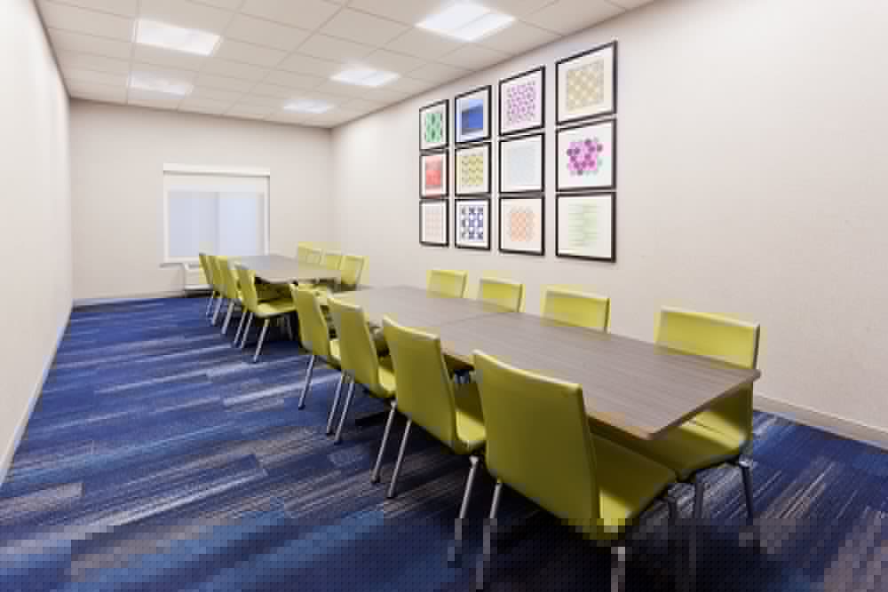 Holiday Inn Express Suites Montgomery E Eastchase 49/52