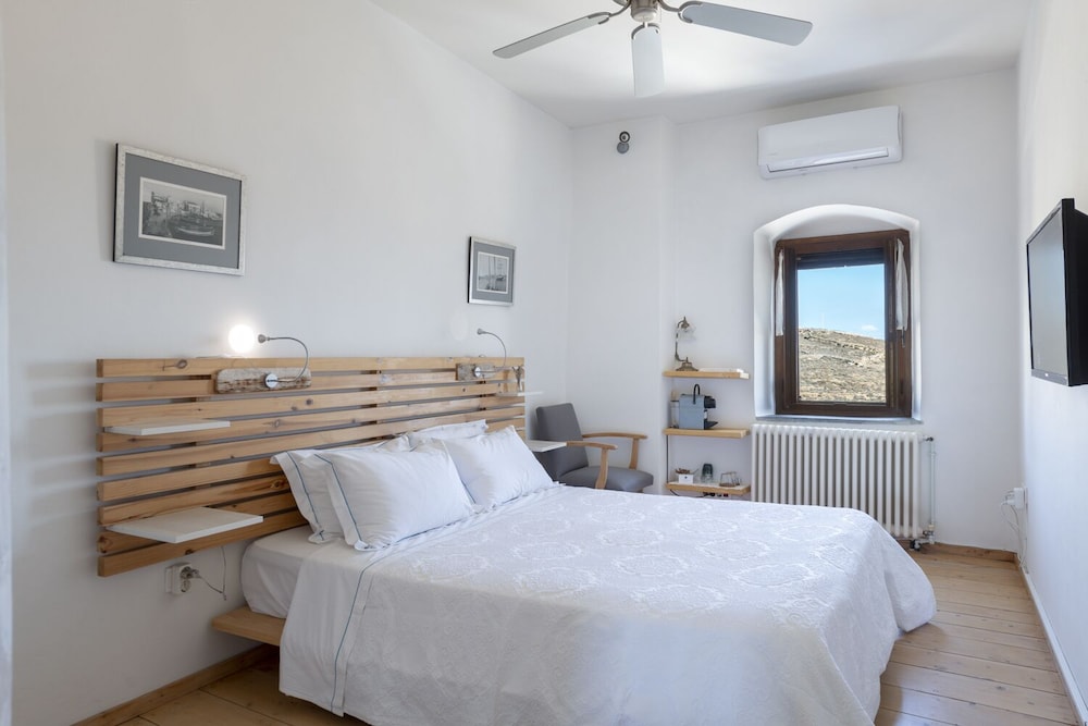 COMFORT, DOUBLE BED, SEA VIEW
