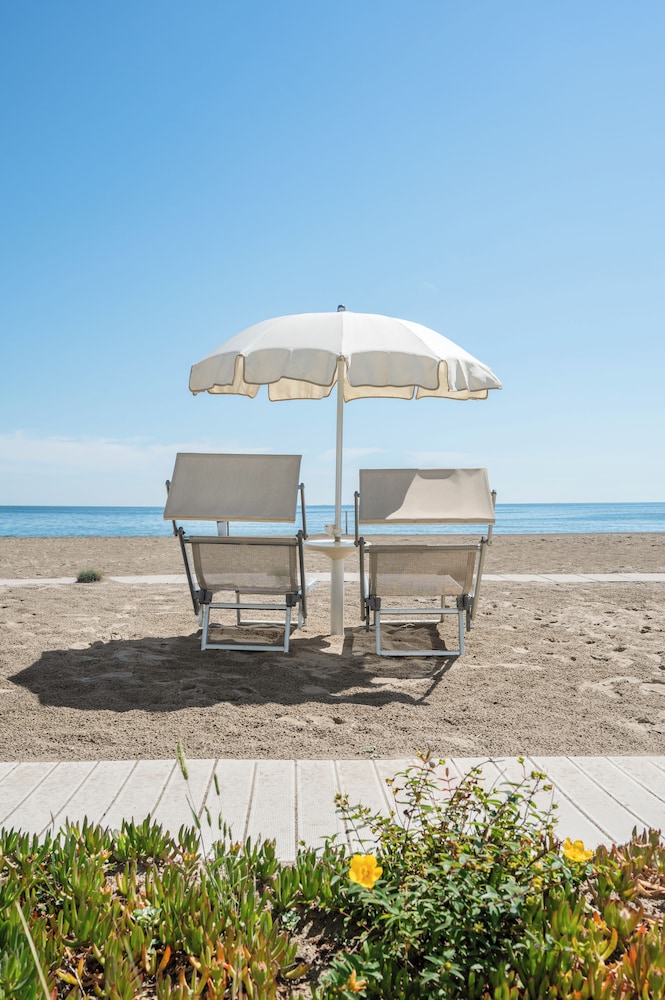 Terme Beach Resort 68/72