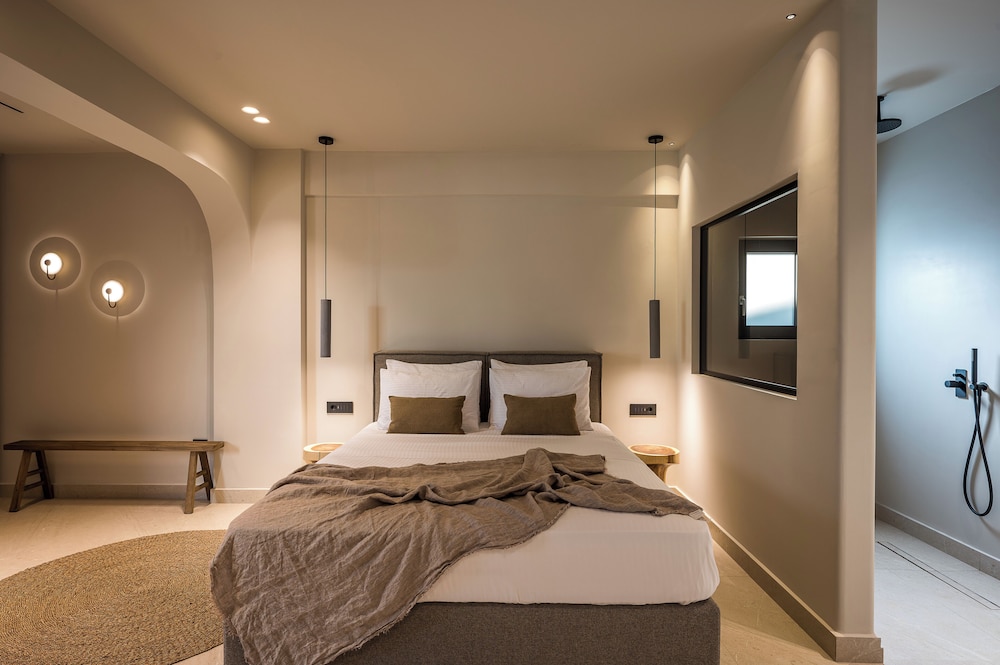 Soleil Rooms & Suites 12/42