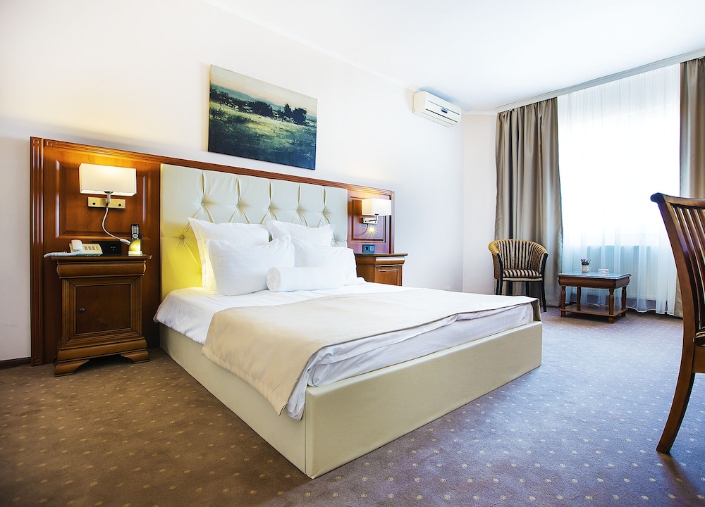 Hotel Athos R M T 10/69