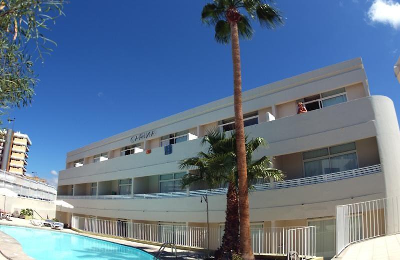 Karina Apartments 10/28