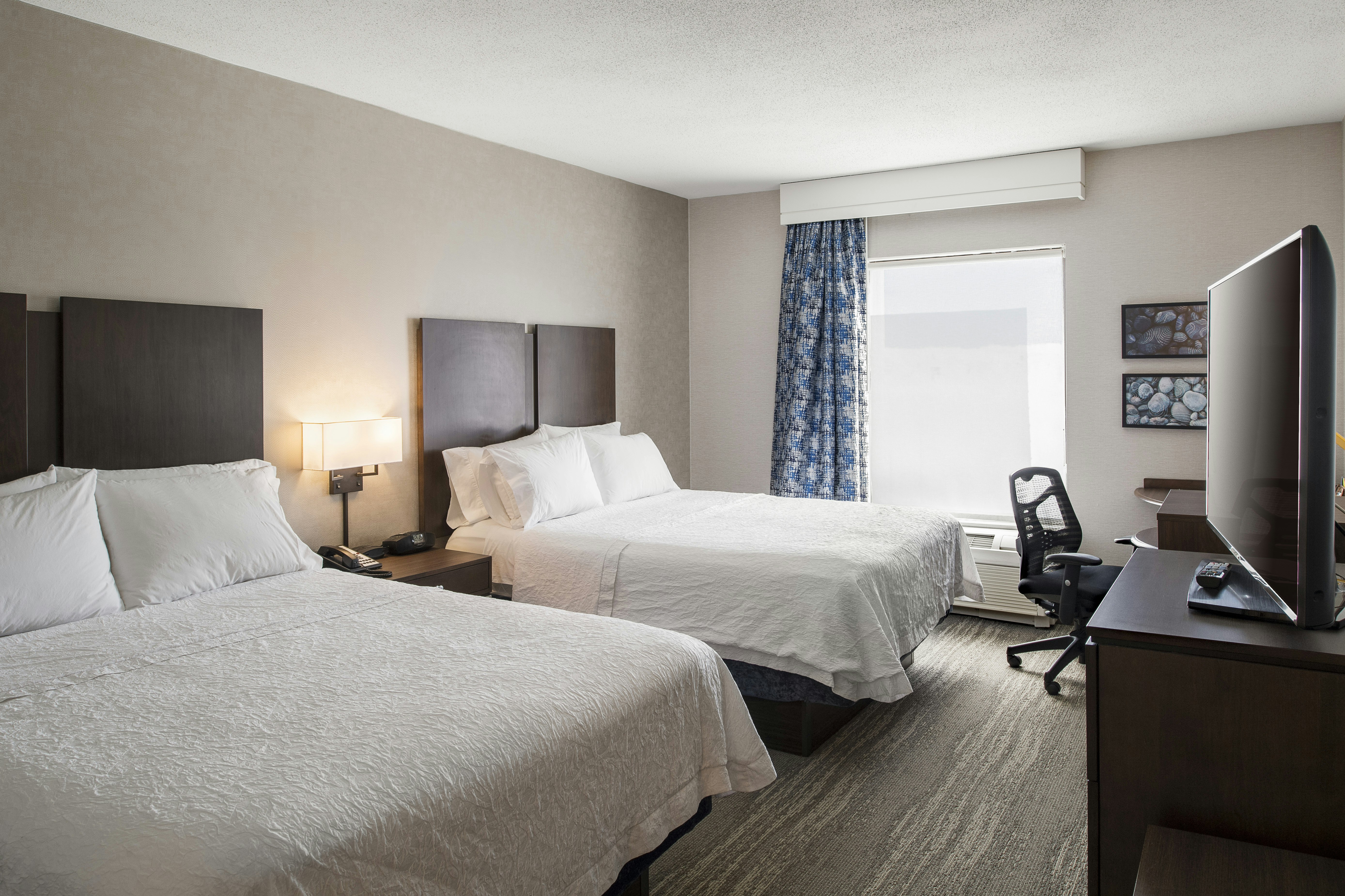 room, 2 queen beds