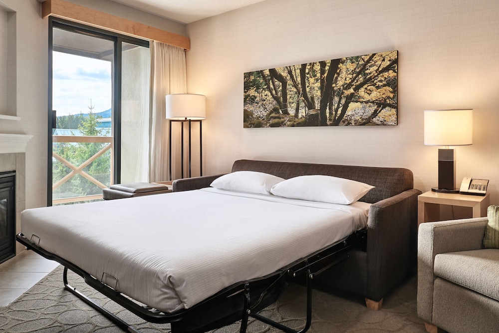 Delta Whistler Village Suites 11/34