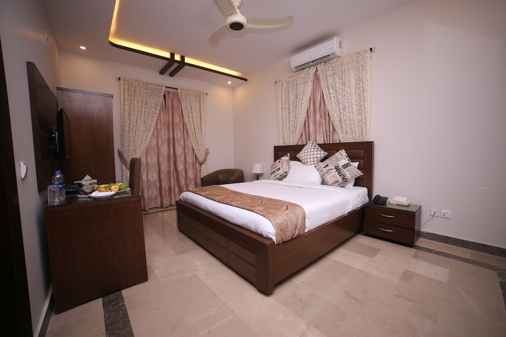 Xefan Hotel and Suites 19/59