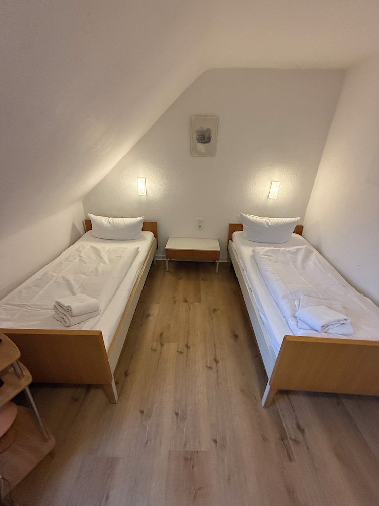 Hotel Haus Schwan 8/25