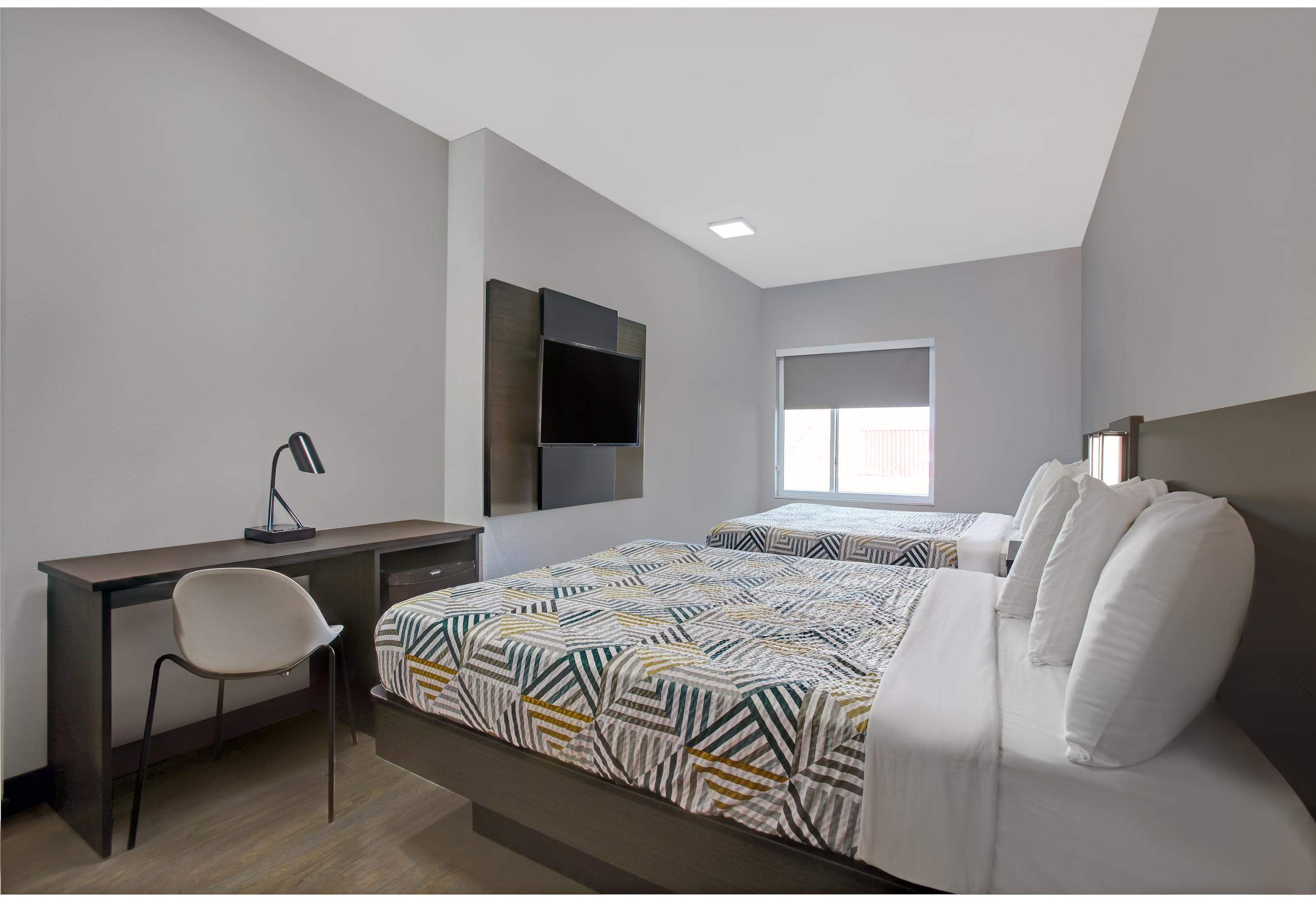2 Queen Beds Non-Smoking, Fridge, Shower، Motel6 Monahans, TX 3/8