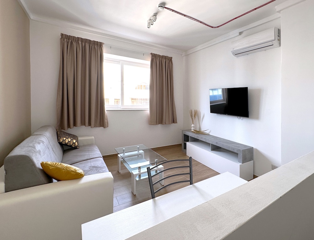 Miami Apartments 20/42