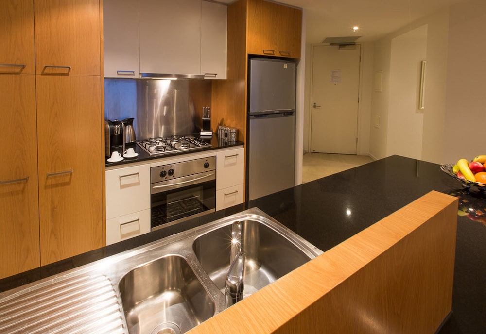 Accent Accommodation at Docklands Melbourne 18/50