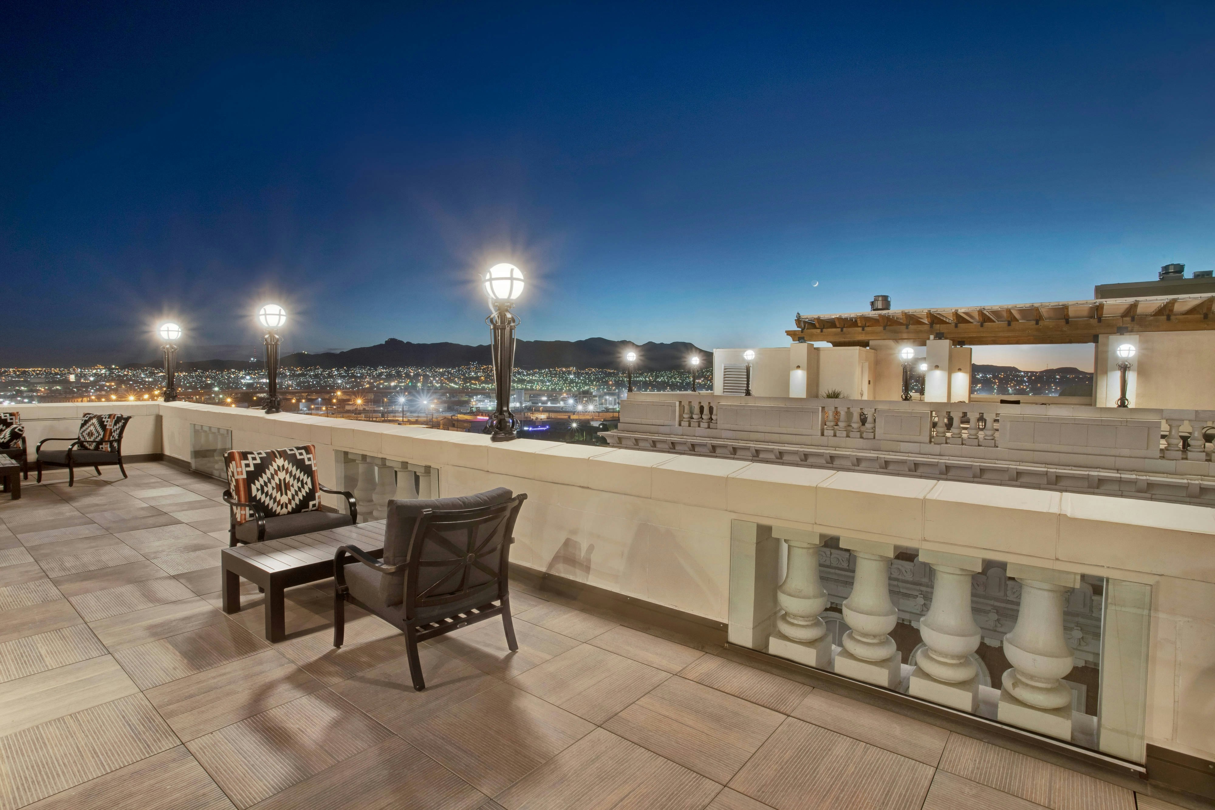 Hotel Paso Del Norte Autograph Collection 74/76