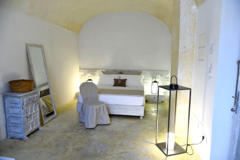 Palazzo Castriota 29/74