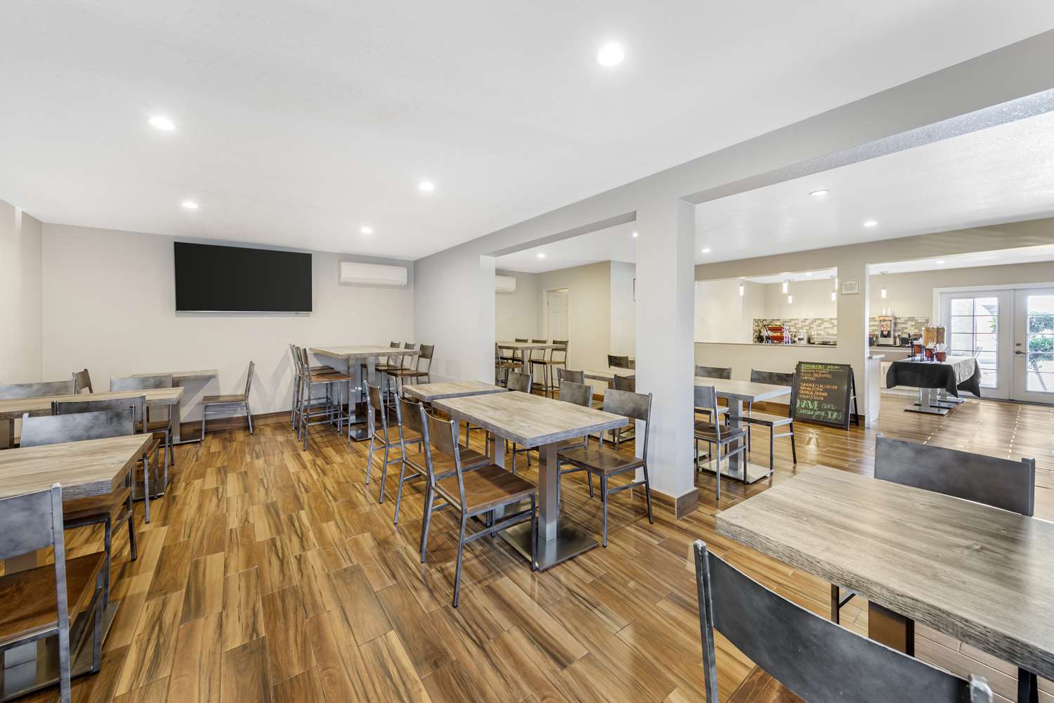 Best Western Plus Ontario Airport & Convention Center 28/31
