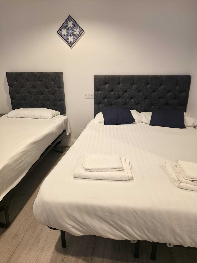 COMFORT, TRIPLE