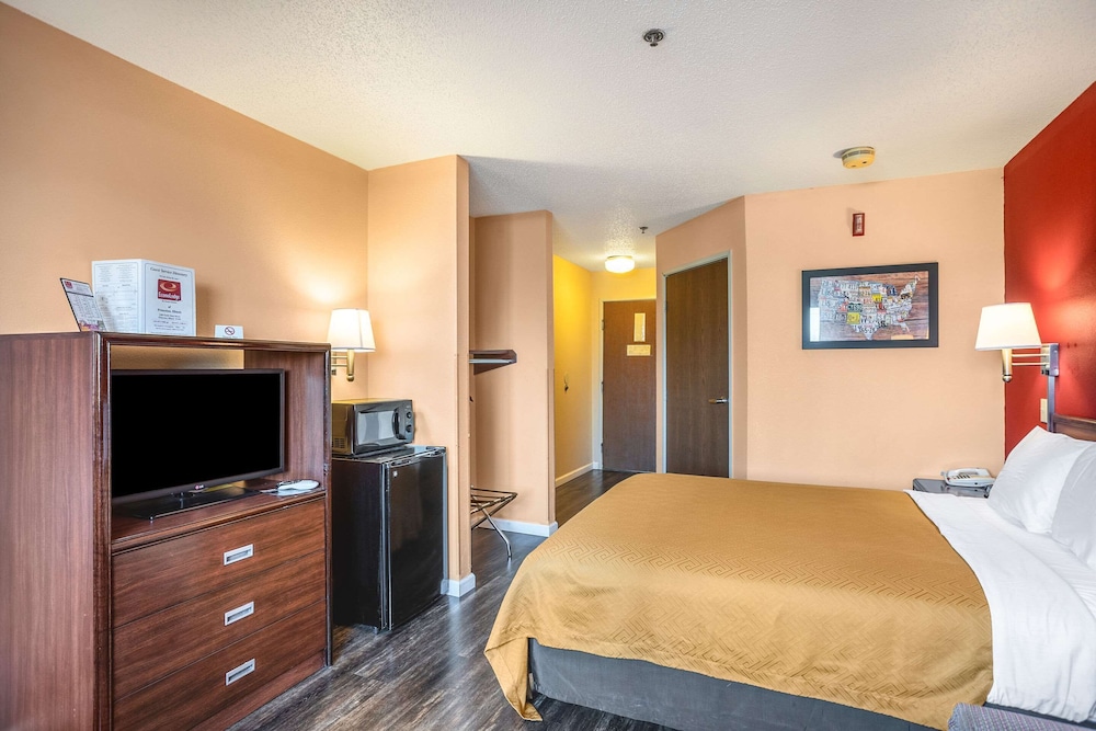 Econo Lodge Princeton 25/43