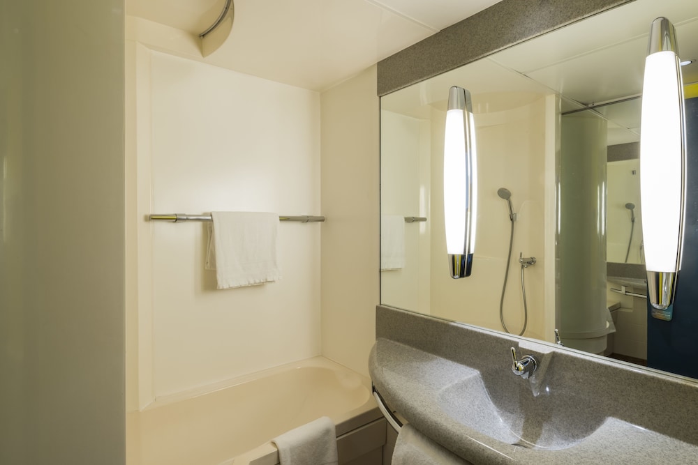 Hotel Ibis Styles Lyon Bron Eurexpo 9/71