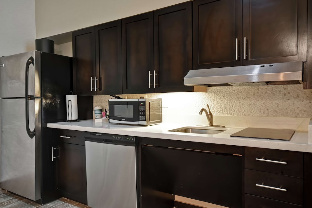 Homewood Suites By Hilton Dallas Arlington South Tx 40/51