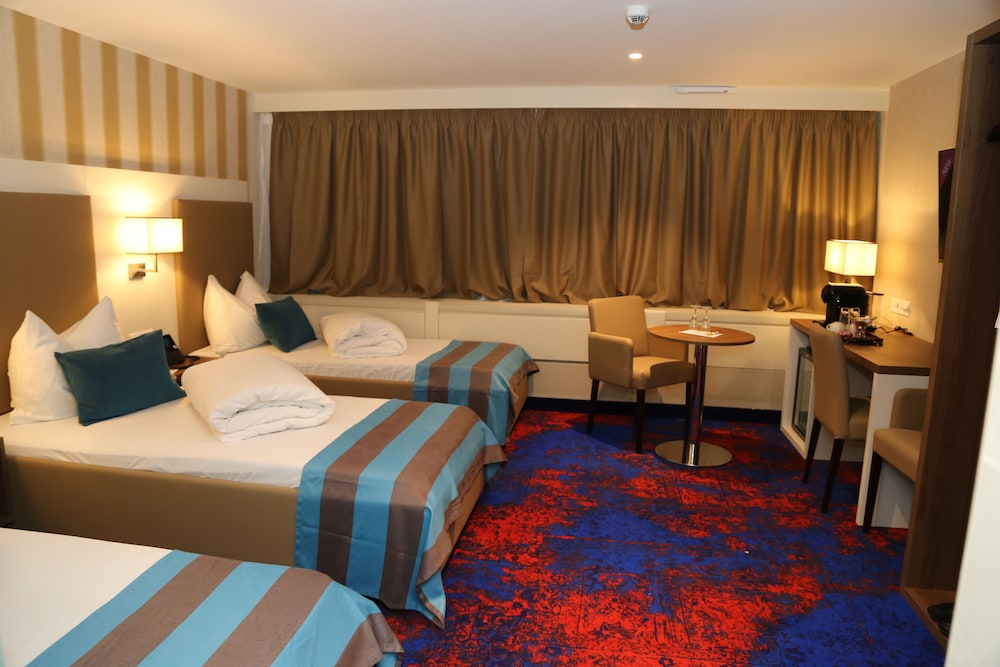 My Home Hotel 20/65
