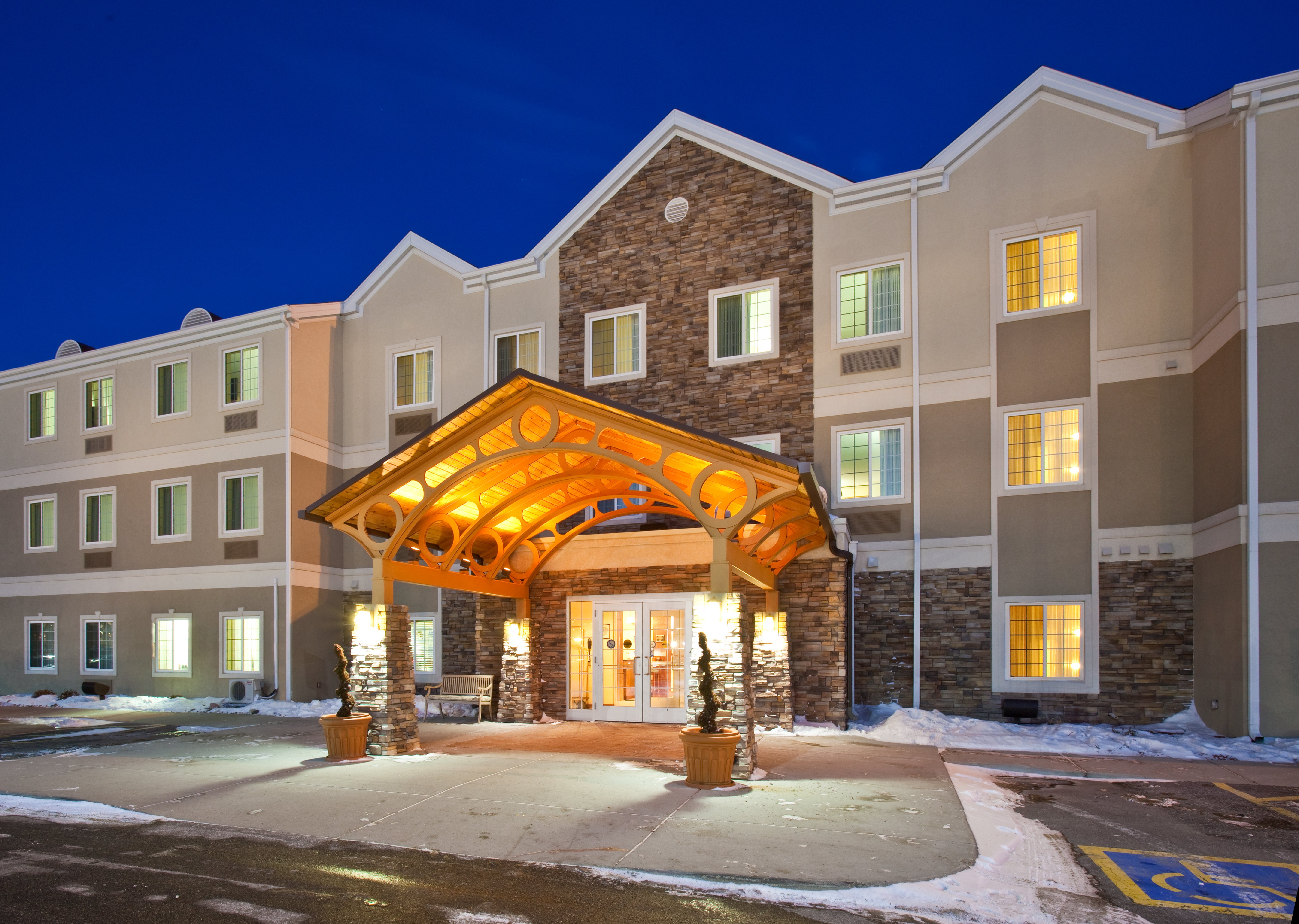 Staybridge Suites Fargo 47/53