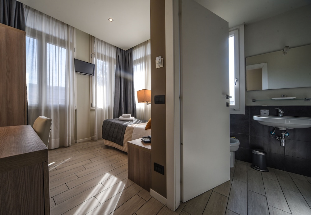 Hotel Zara Milano 28/28