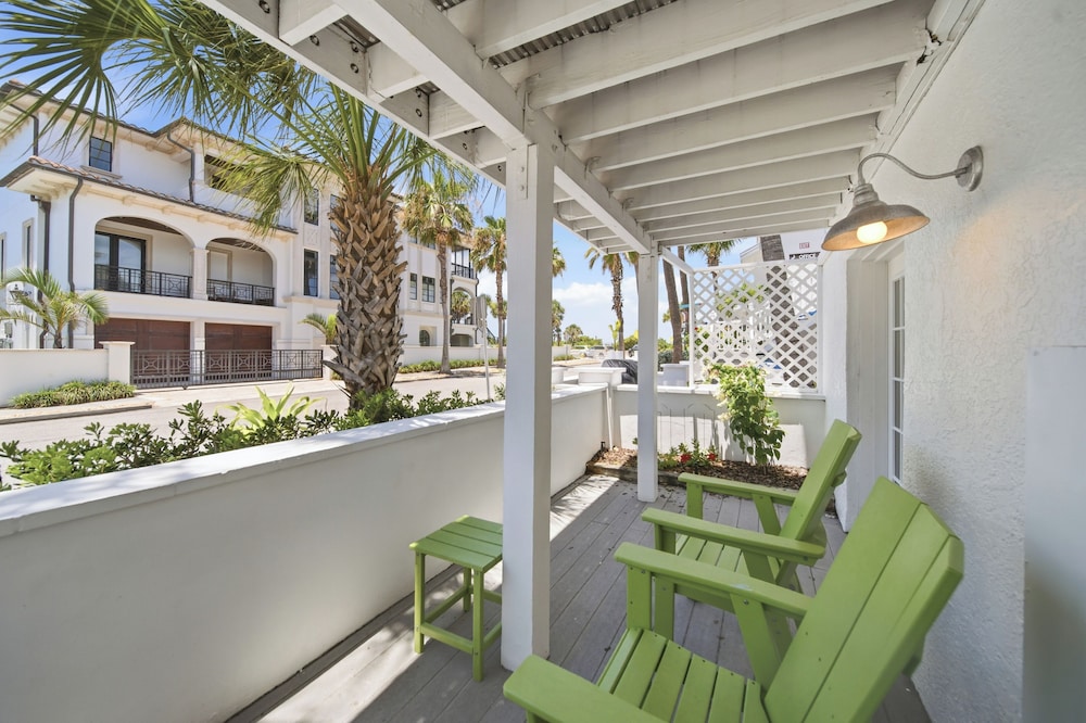Inn On The Beach 47/50