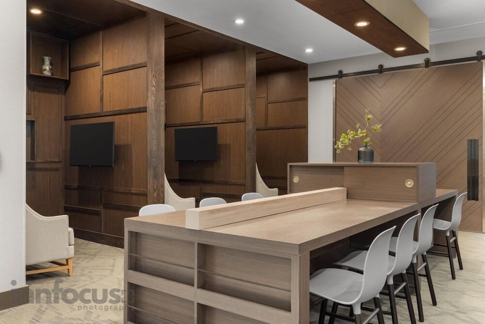 Hyatt House Mississauga Airport Corporate Centre 37/44