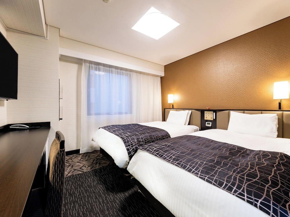 ROOM, TWIN BEDS, SMOKING