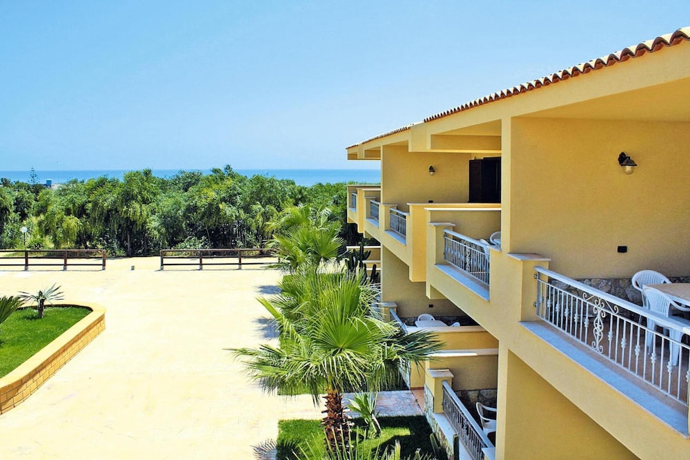 Triscinamare Hotel Residence 7/79