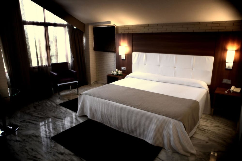 Hotel Spa Jardines de Lorca 12/28