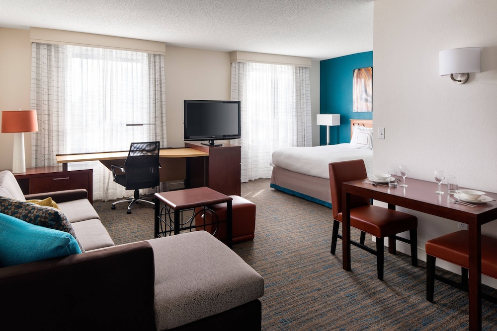 Residence Inn Las Vegas Hughes Center 24/48