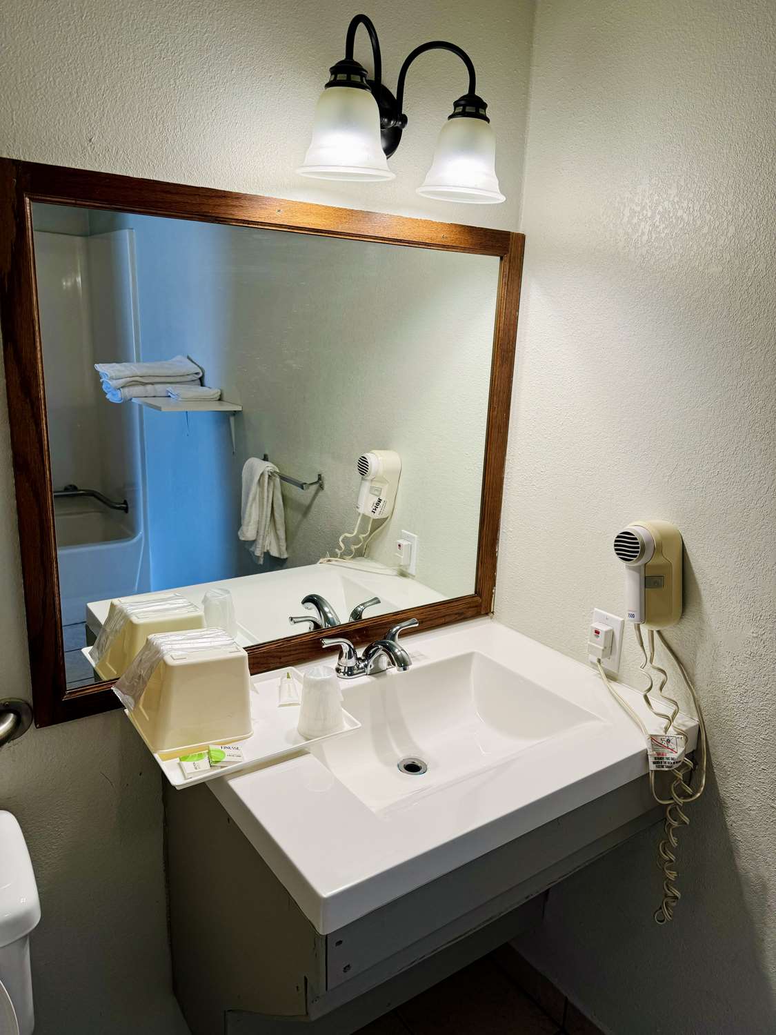Knights Inn Bridgeport/Frankenmuth 19/19