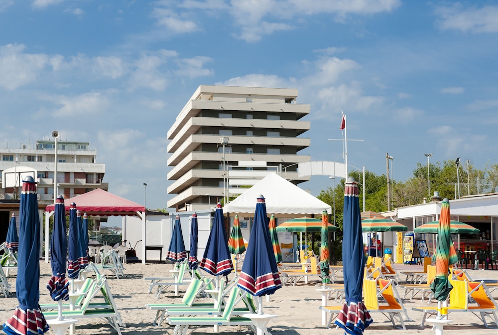 Hotel Cormoran 53/66
