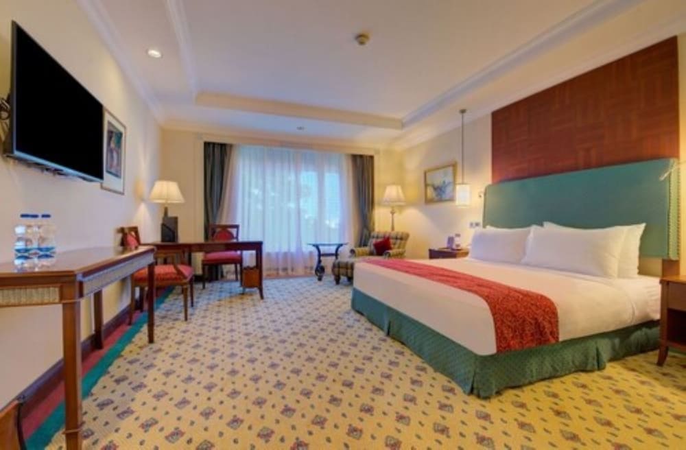 Welcomhotel by ITC Hotels, Cathedral Road, Chennai 23/58
