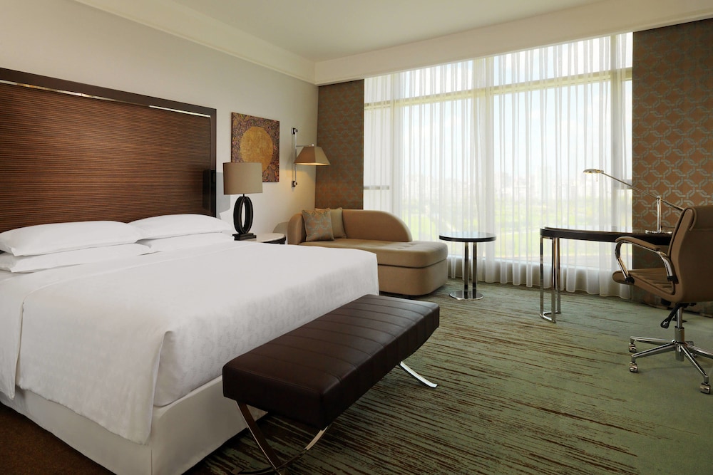 Sheraton Grand Adana 12/51