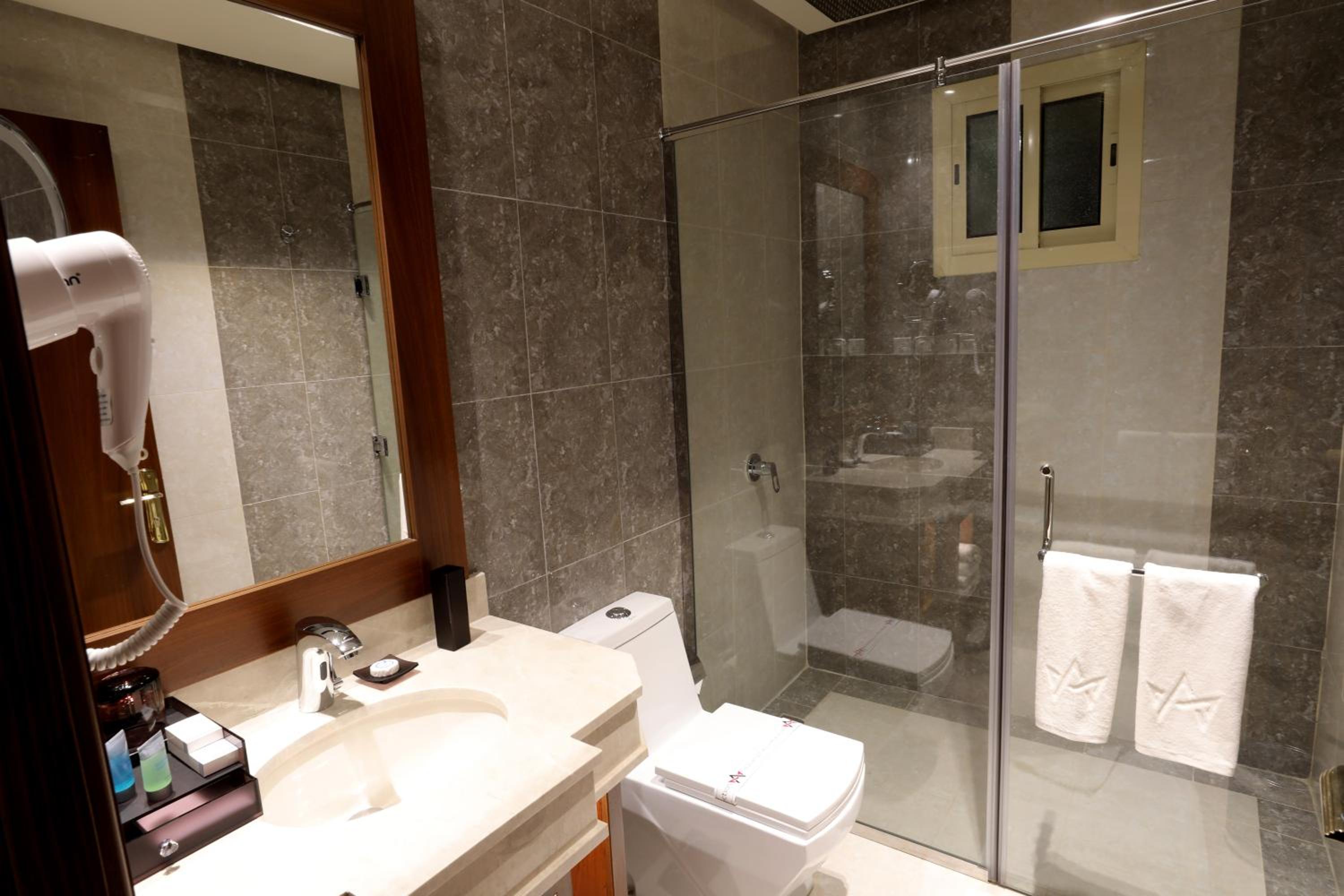 غرفة ديلوكس بسرير مزدوج، فندق نخبة الملقا(Al Malqa Elite Hotel) 6/8