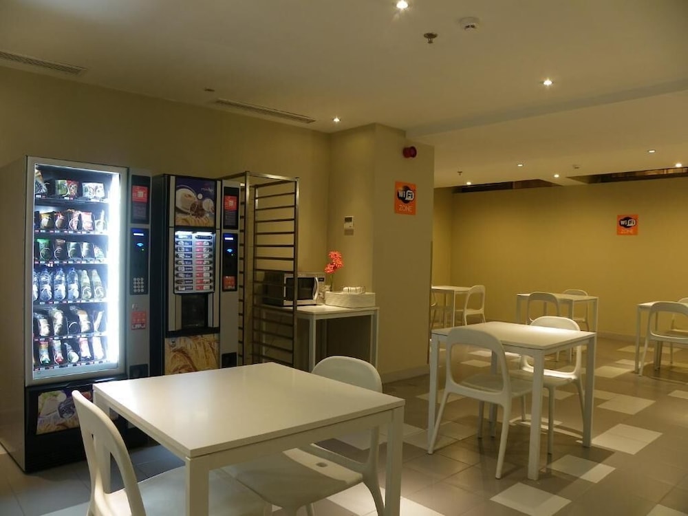 Istay Hotel Porto Centro 44/50