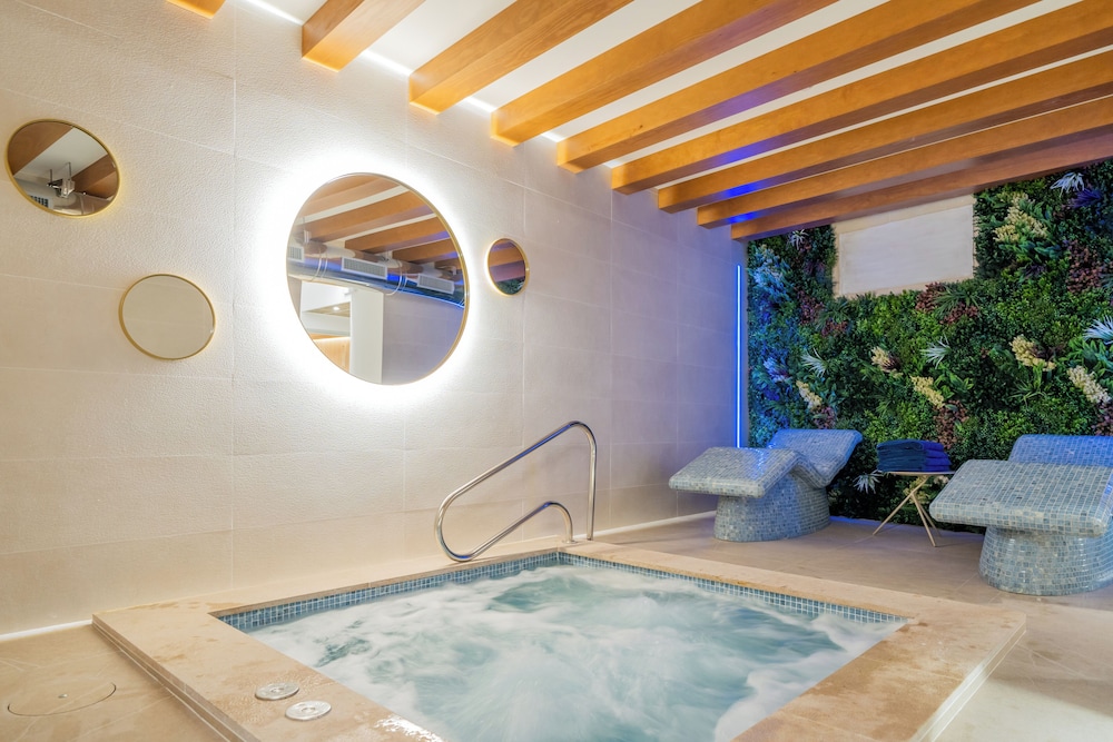Santa Clara Urban Hotel And Spa 36/61