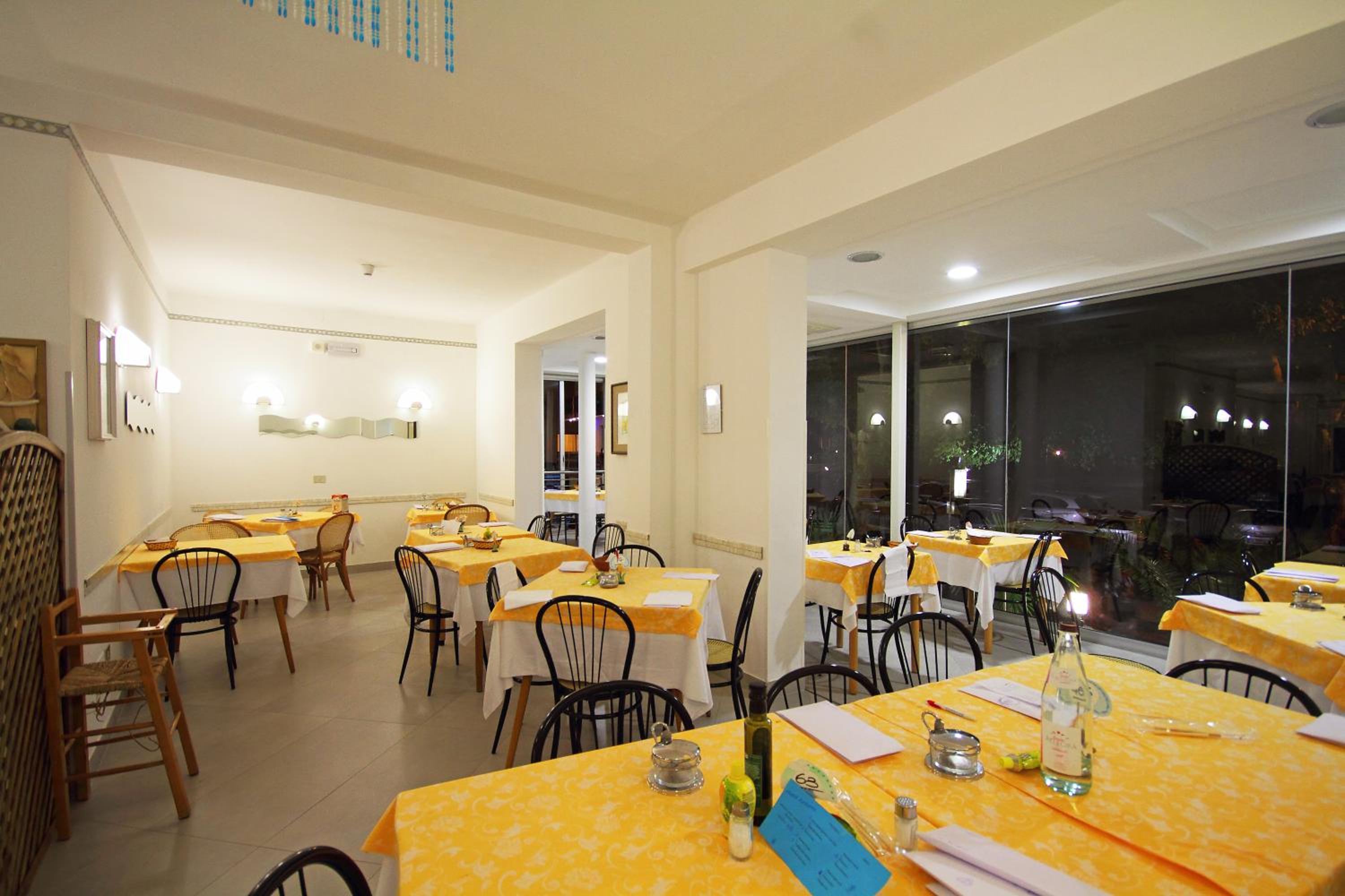Hotel Azzurro 41/50