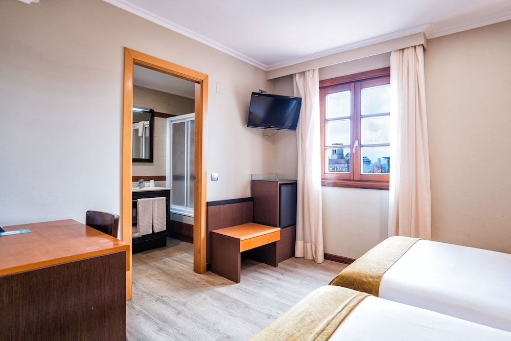 Hotel Alda Bonaval 10/42