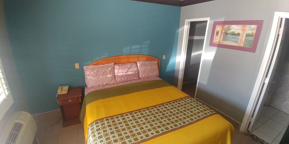Travel Eagle Inn 26/55