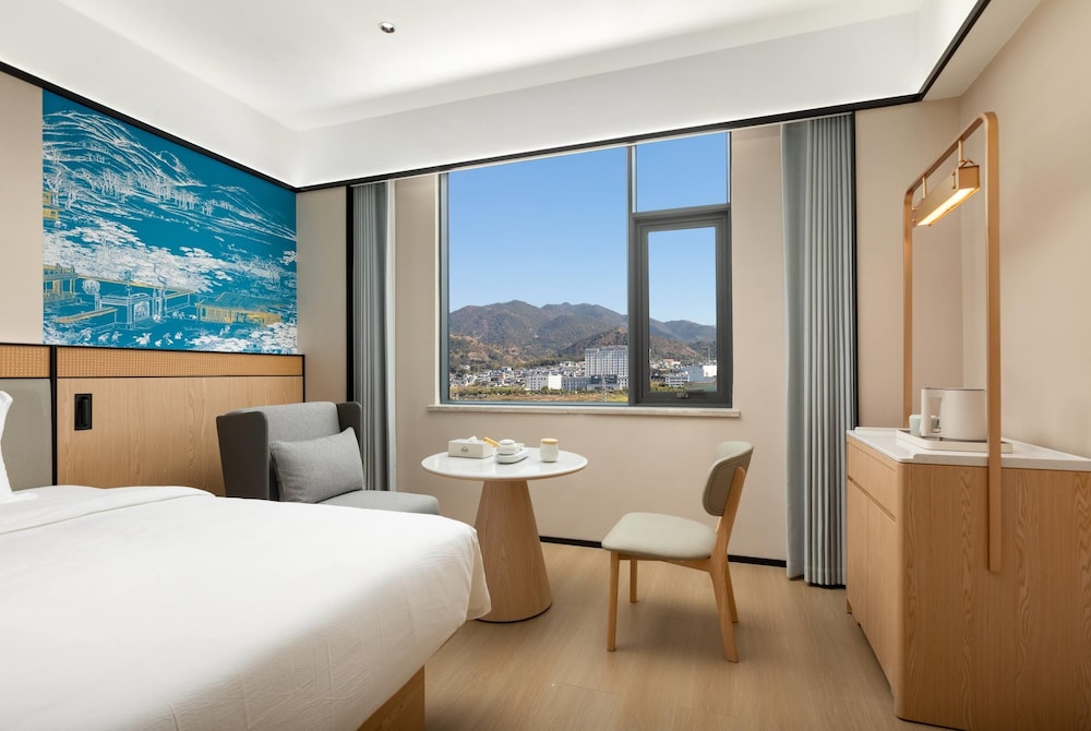 Days Inn by Wyndham Lincang Shuangjiang 5/16
