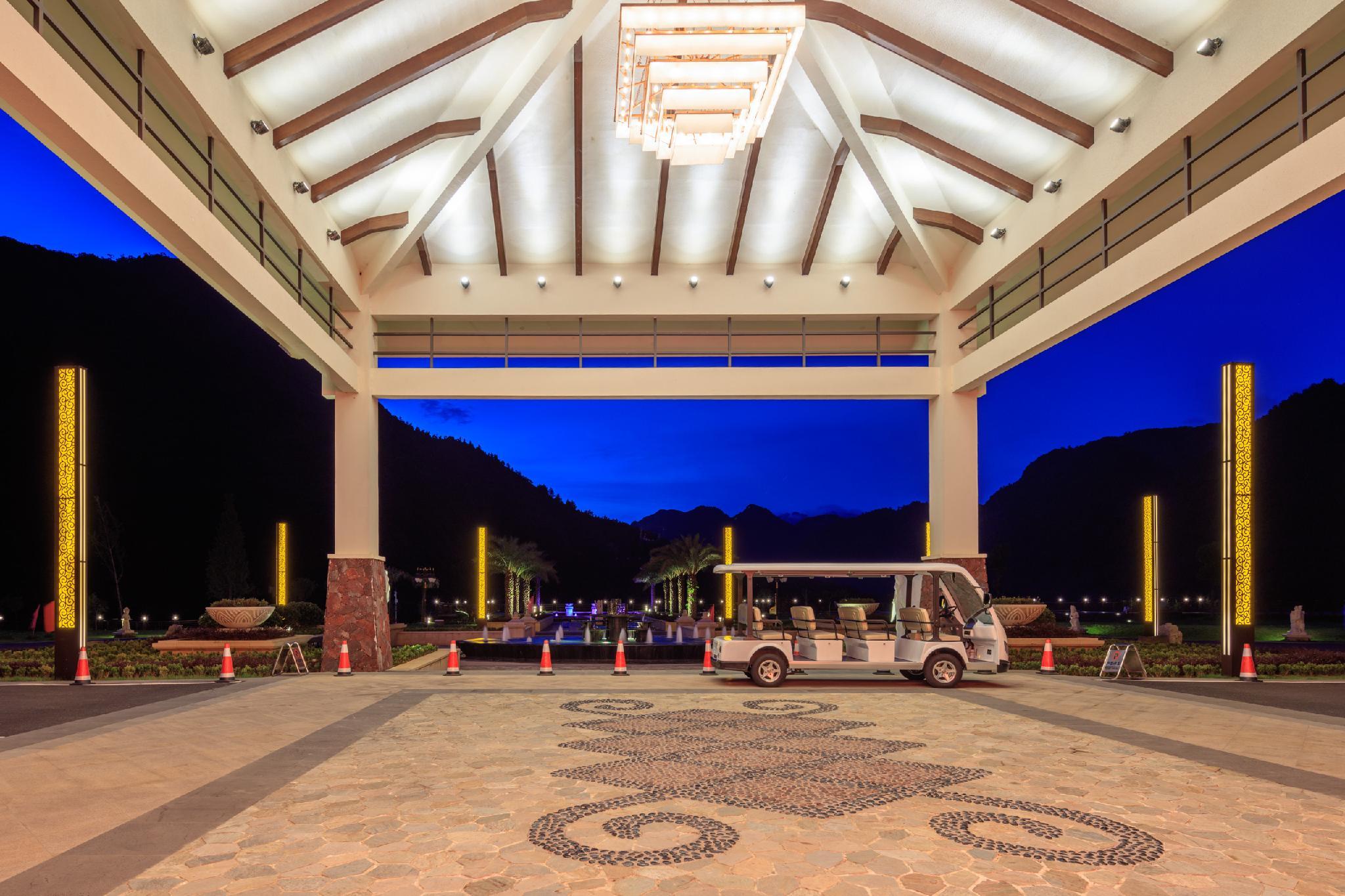 LN DongFang Hot Spring Resort 4/50