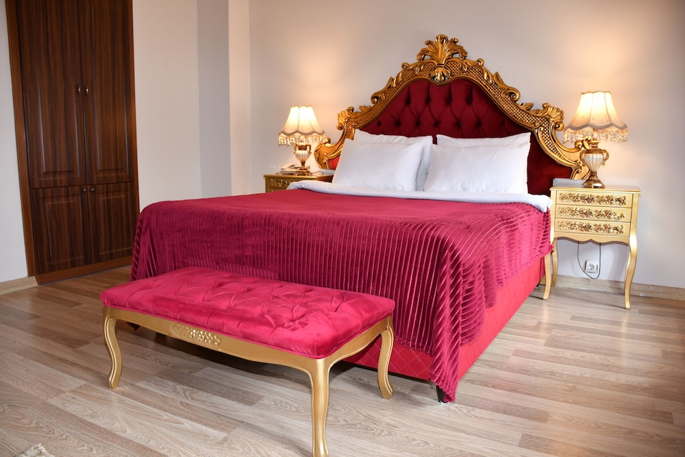 Hotel Katerina Sarayi 12/38