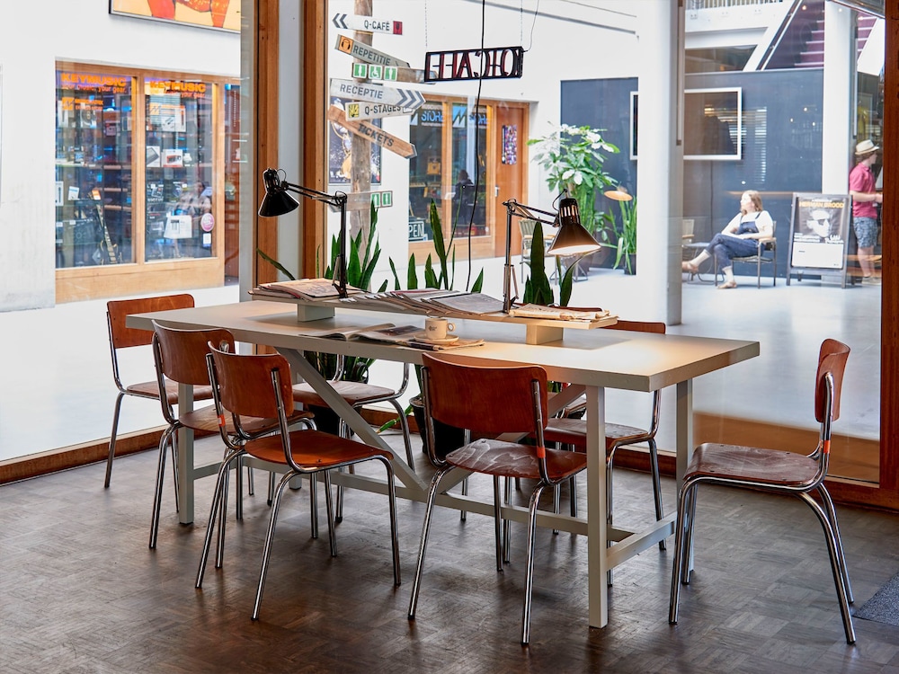 Q-Factory Hotel 34/43