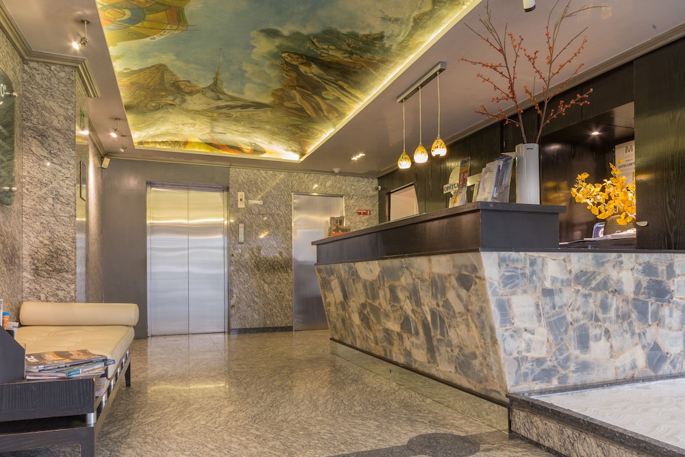 Suites Contempo 21/64