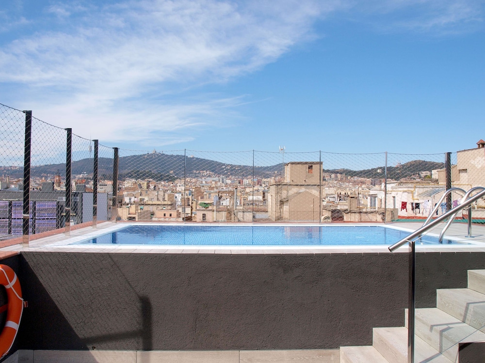 Hotel Catalonia Gracia 66/74