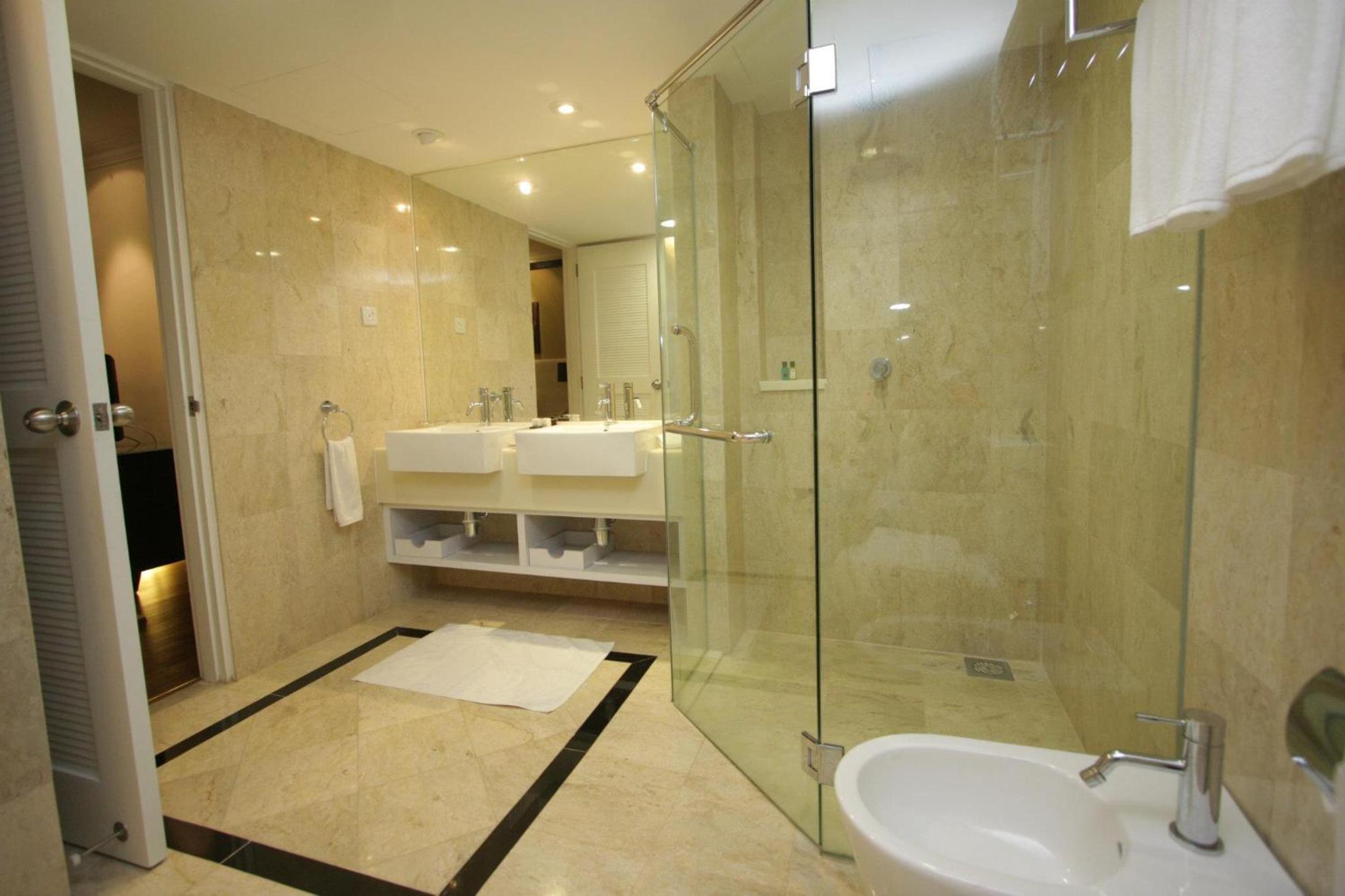 The Jerai Hotel Alor Star 48/50