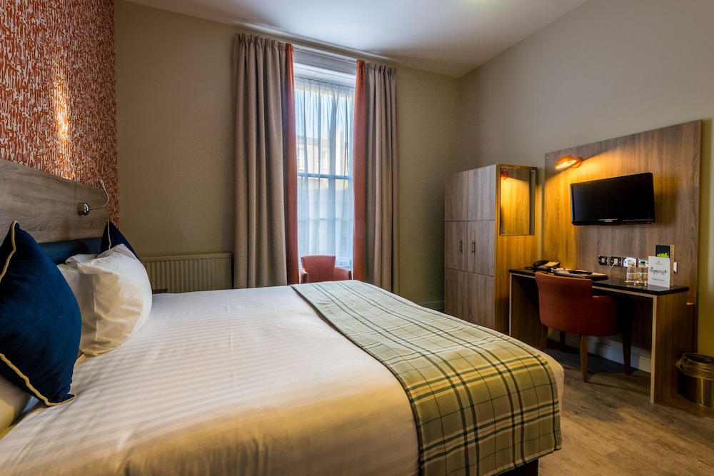 Cairn Hotel - Edinburgh 26/60