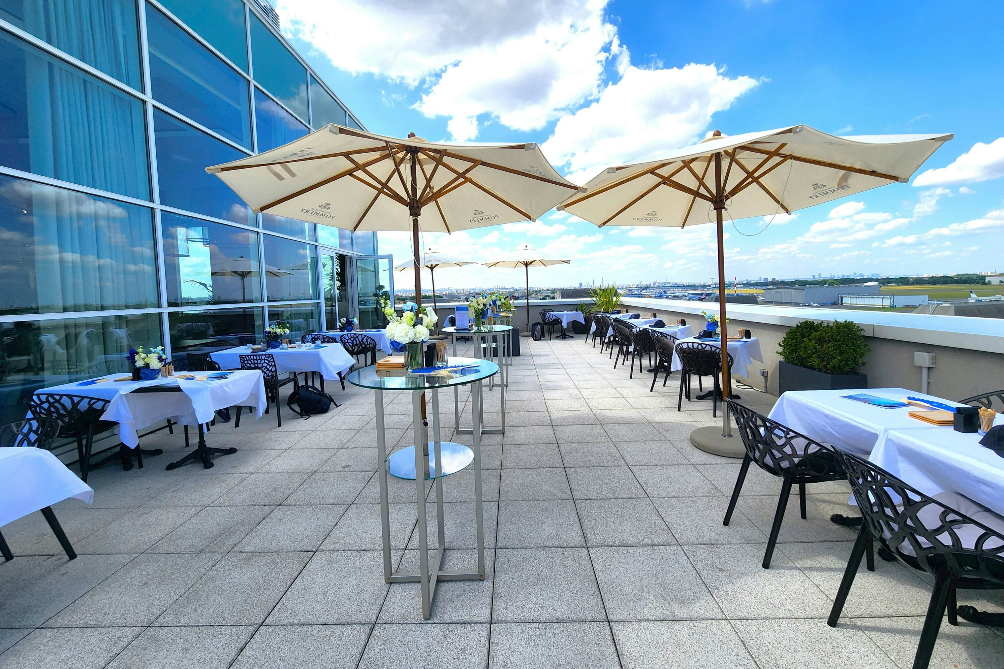 Ac Hotel Paris Le Bourget Airport 50/50