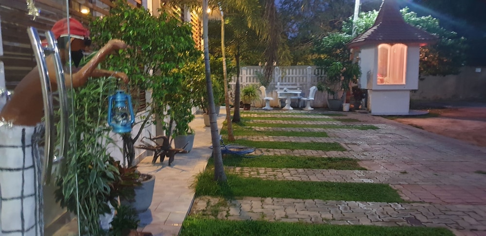 Hotel Crown Plaza Katunayake 30/37