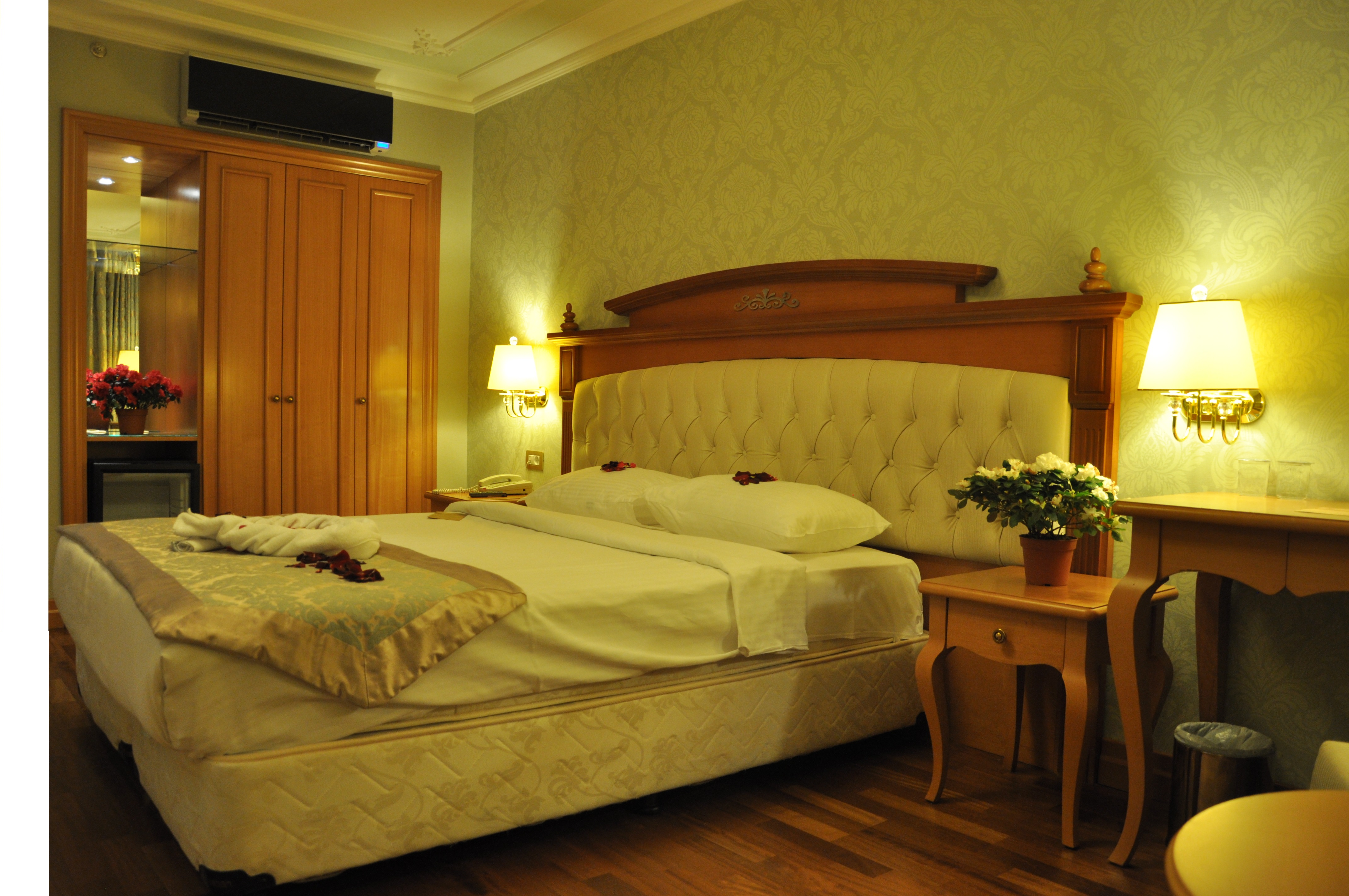 My Bade Hotel 20/50